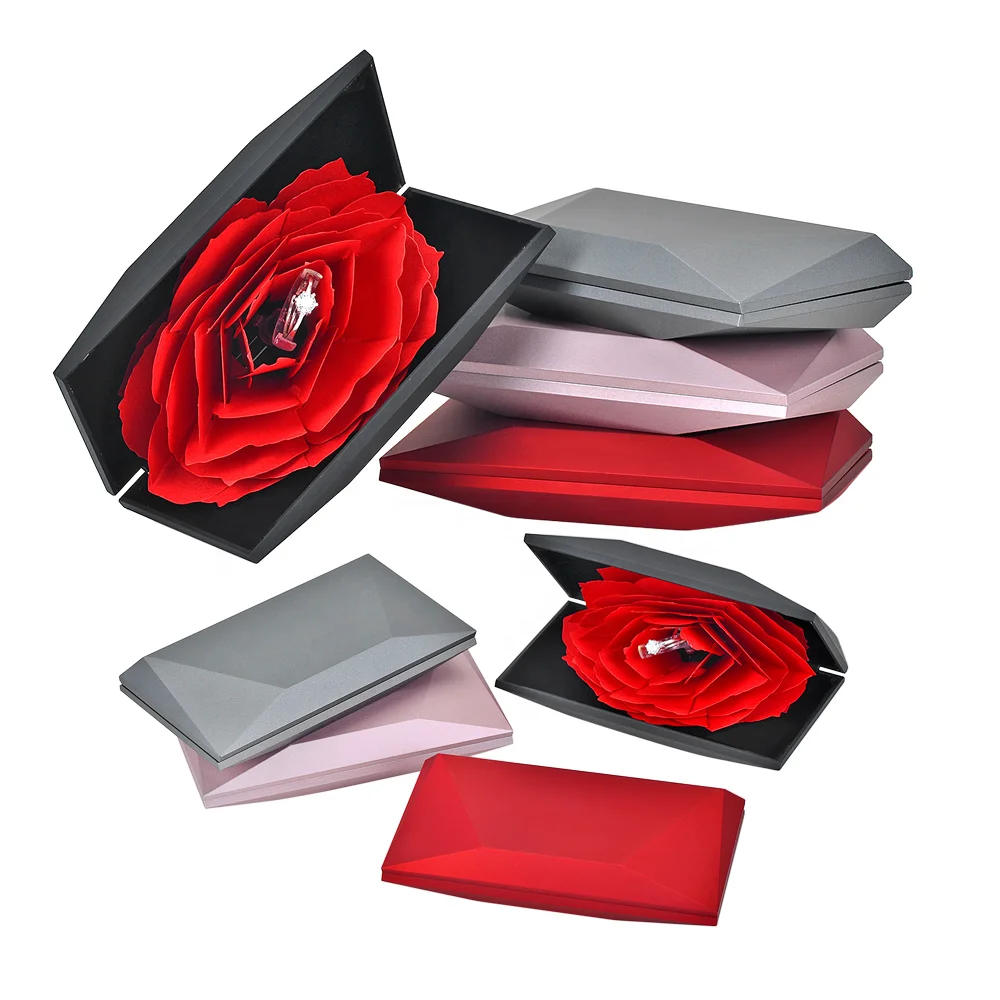 Popular creative romantic gift box for wedding jewelry box plastic with flower