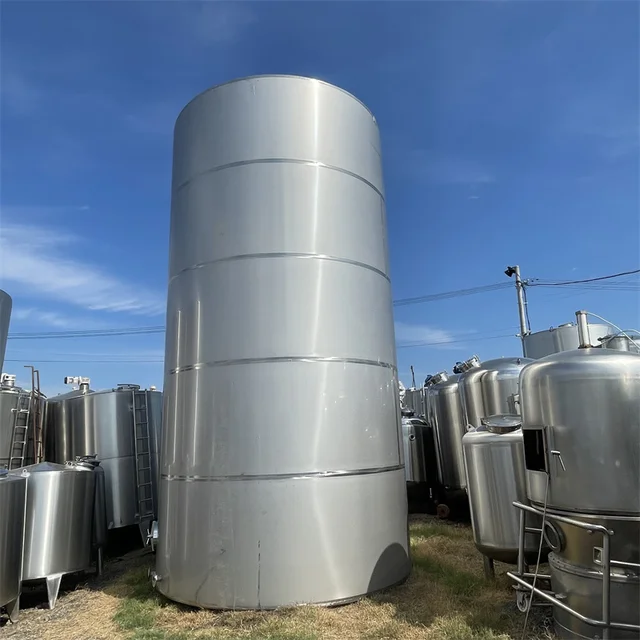 The fermentation tank of the liquor factory is easy to clean and has strong corrosion resistance