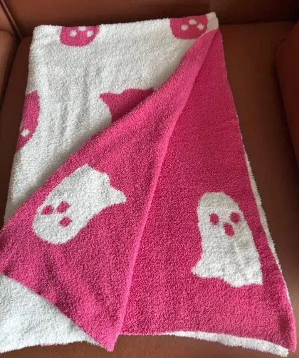 Stock 50x60 Plush Reversible Throw Blanket Hot Pink and White Halloween Ghost Blanket