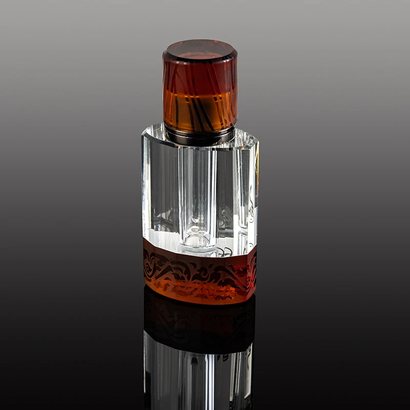 product new hot selling elegant low key glass empty bottle 6ml customizable crystal perfume bottle-4