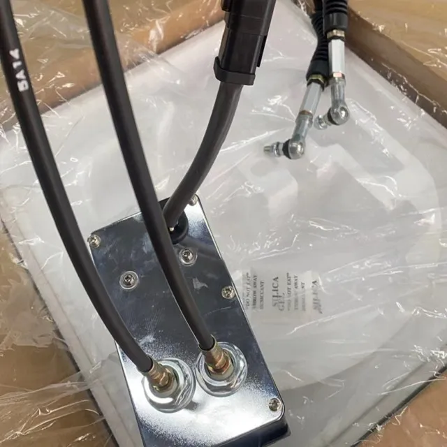 E320B-6 119-0633 (6)