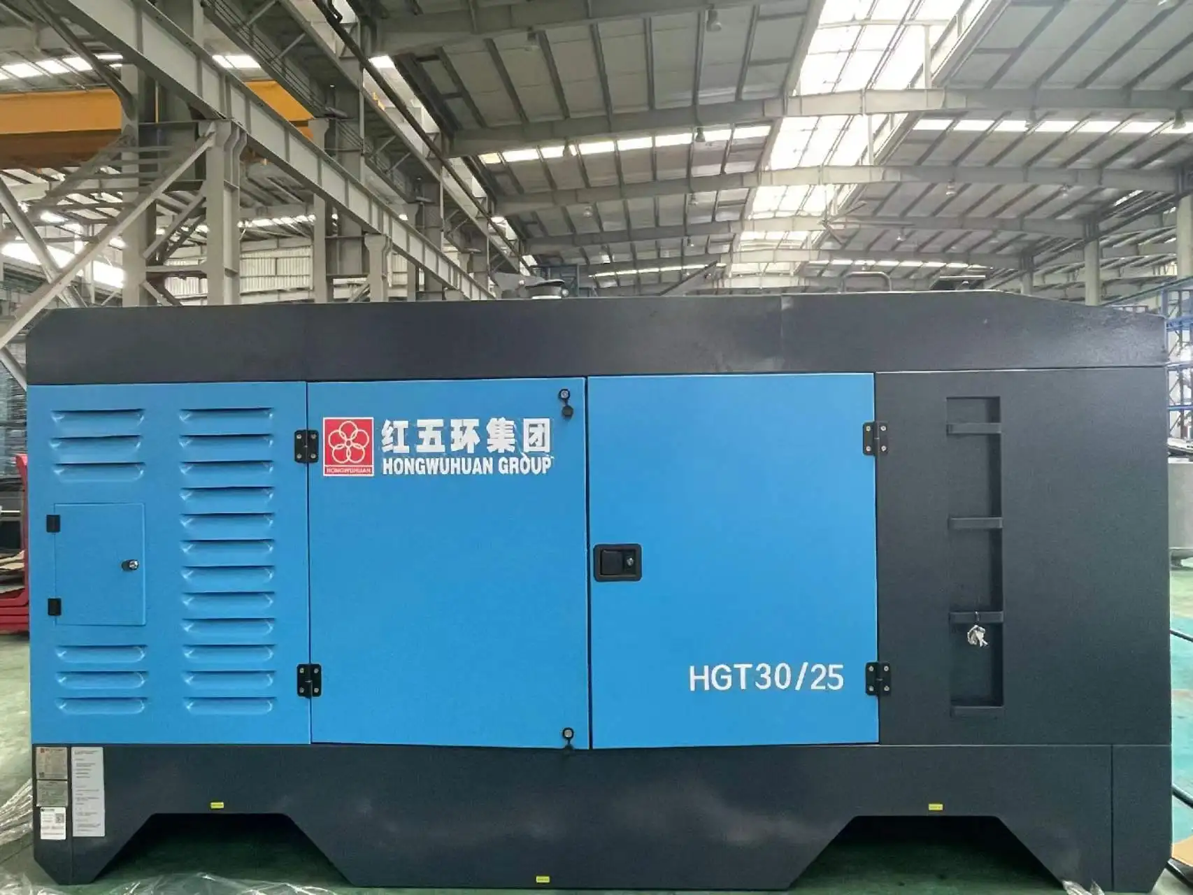 hongwuhuan Factory direct sales Cummins diesel engine air compressor 30 m3/min 25 bar 294 kw for water well drill rig