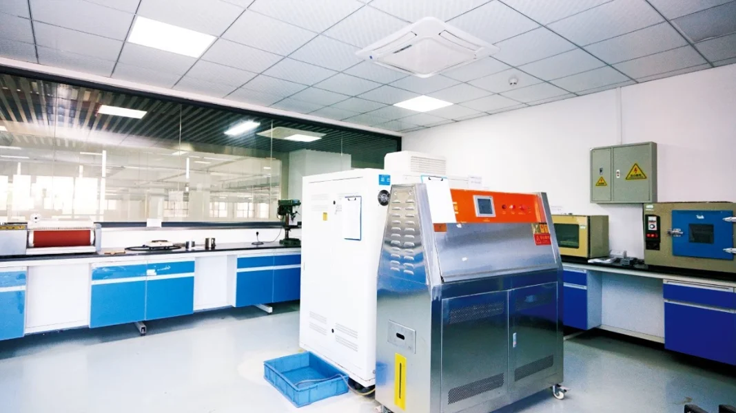 Durable Transparent K Resin Ruler - Styrene-Butadiene Copolymer, High Impact Resistance for School/Office Stationery 2
