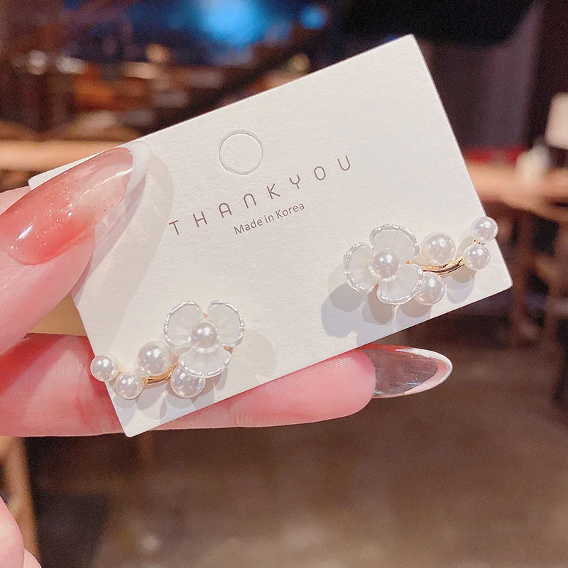 unique pearl  flowers  earrings women 2022 year new trend temperament personality earring sense of luxury earrings