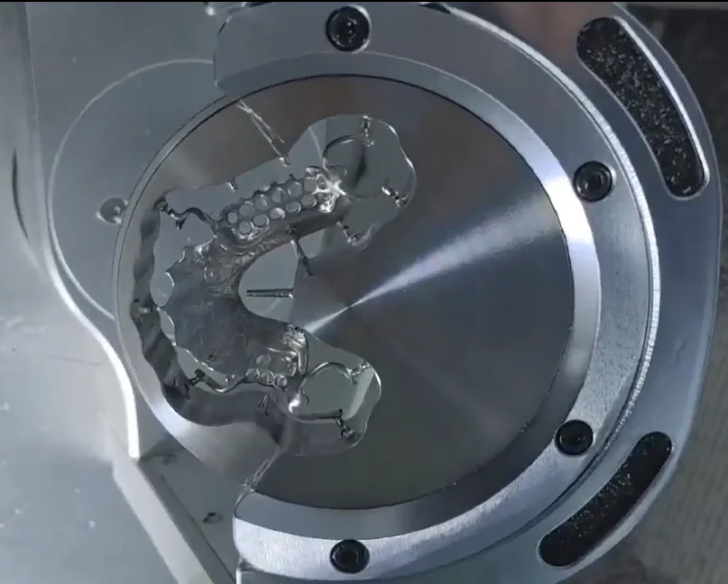 YUCERA YRC-8S 5 Axis Wet Milling Machine Dental Cad/cam System Milling Machine for Premil Emax Titanium Processing Machine