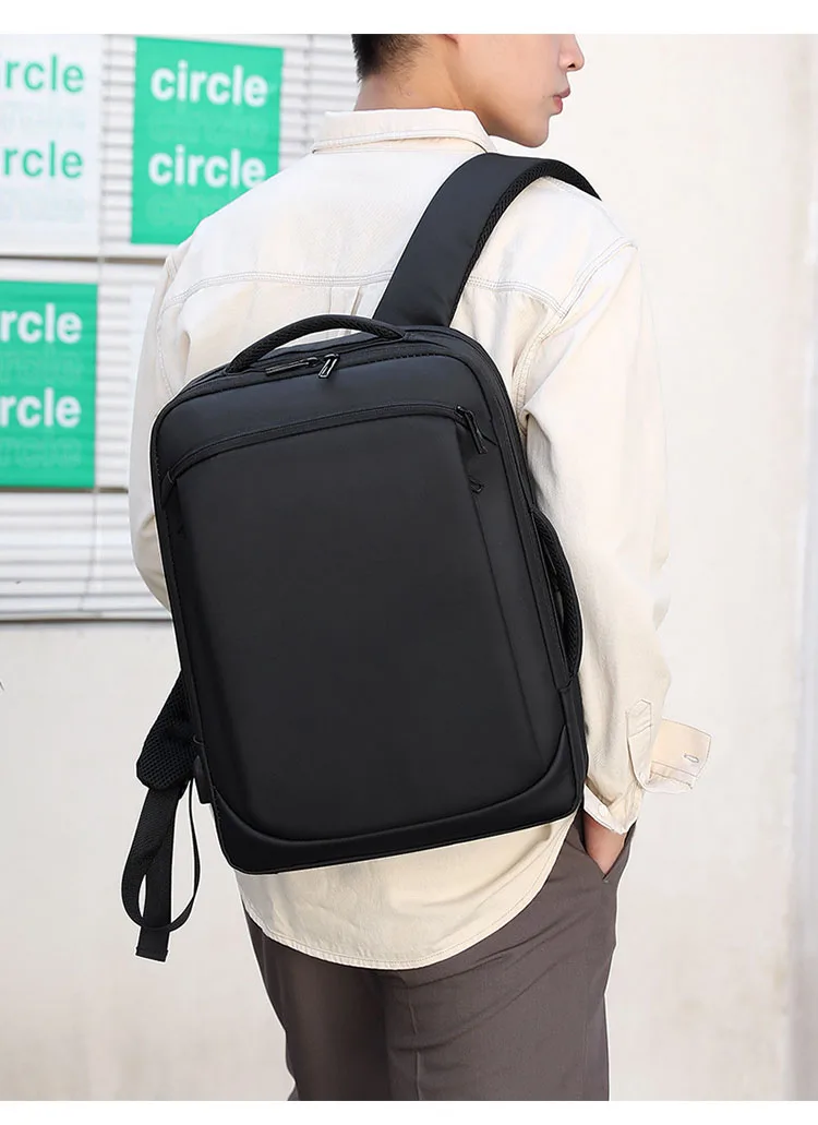 laptop backpack (4).jpg