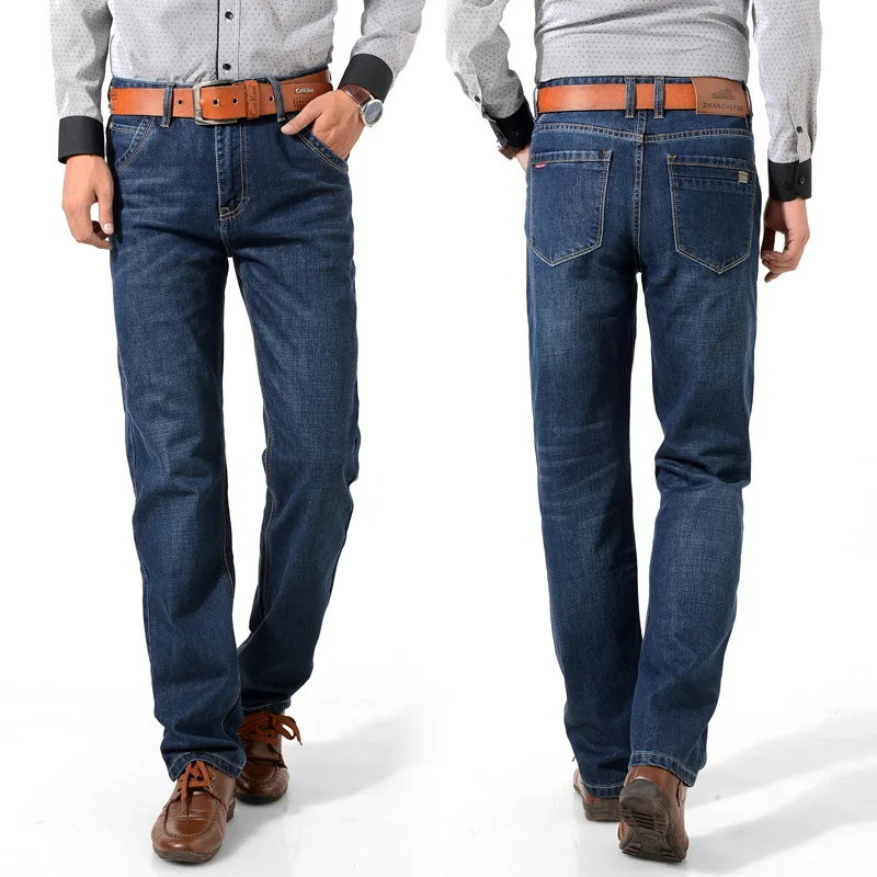 9 errores que cometen los hombres al usar jeans con saco