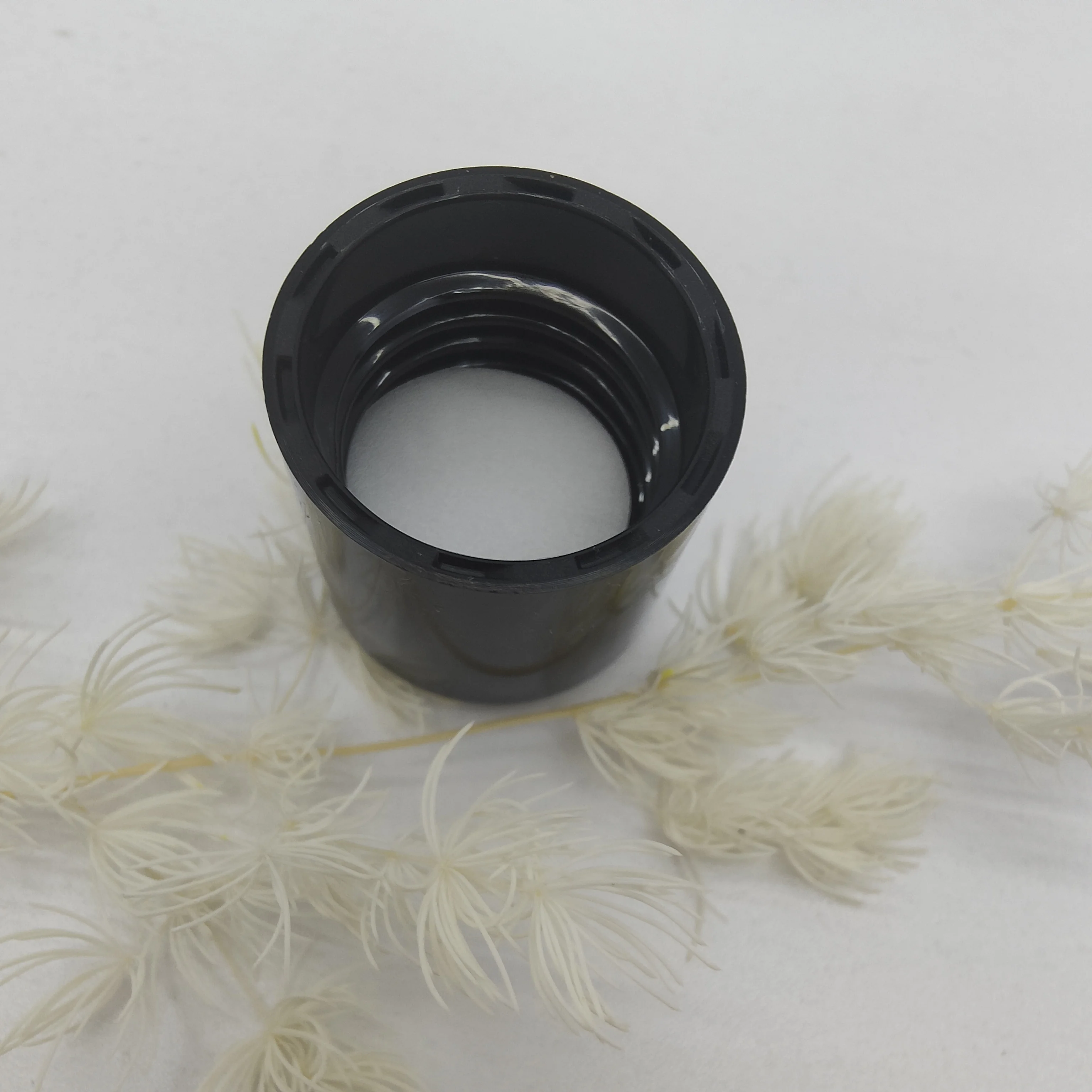 product 20mm hot sale black plastic bottle cap cosmetic screw cap lotion toner bottle cap-30