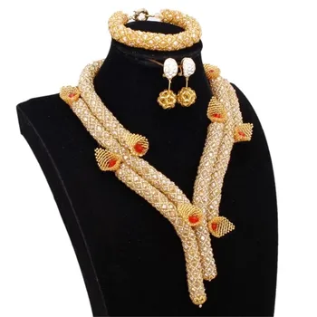 Dubai Jewelry Set Flower Gold 2020 Trendy Necklace Set Bridal 2 Layers Ladies Party Set African Nigerian Beads