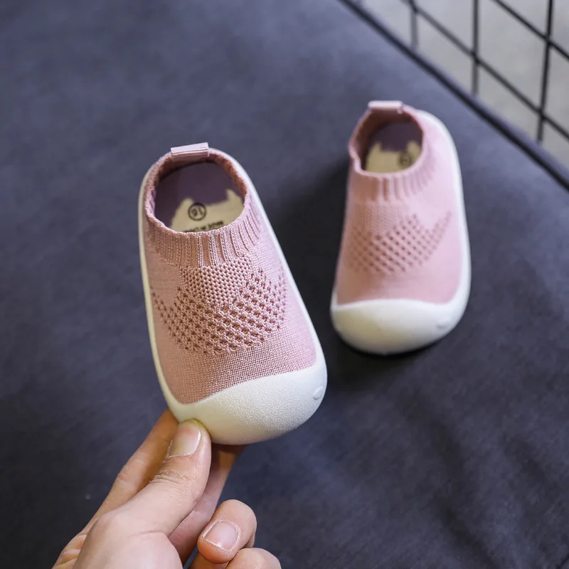 Hot-Selling Spring Summer New Baby Sneakers Soft Bottom Toddler Shoes with Breathable One-Pedal Knitted Set for 1-8 Years Old details