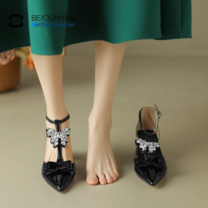Factory Custom Logo Women Handmade Genuine Leather Rhinestone Dress Shoes Patent Cow Leather Pointed Toe Ladies Pumps Sandals