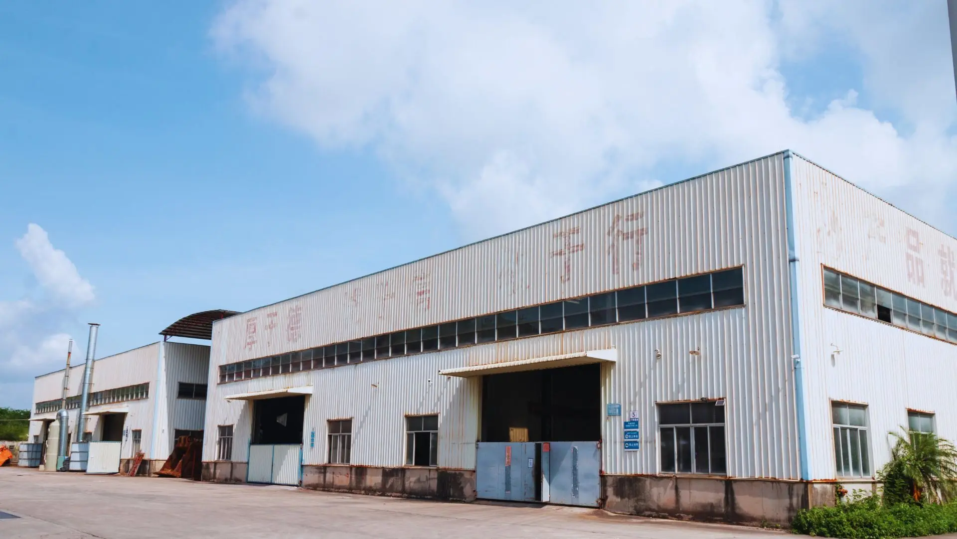 Heavy-Duty Excavator Rock Bucket with Q355B+NM Material 1500 Weight and 3 Months Warranty