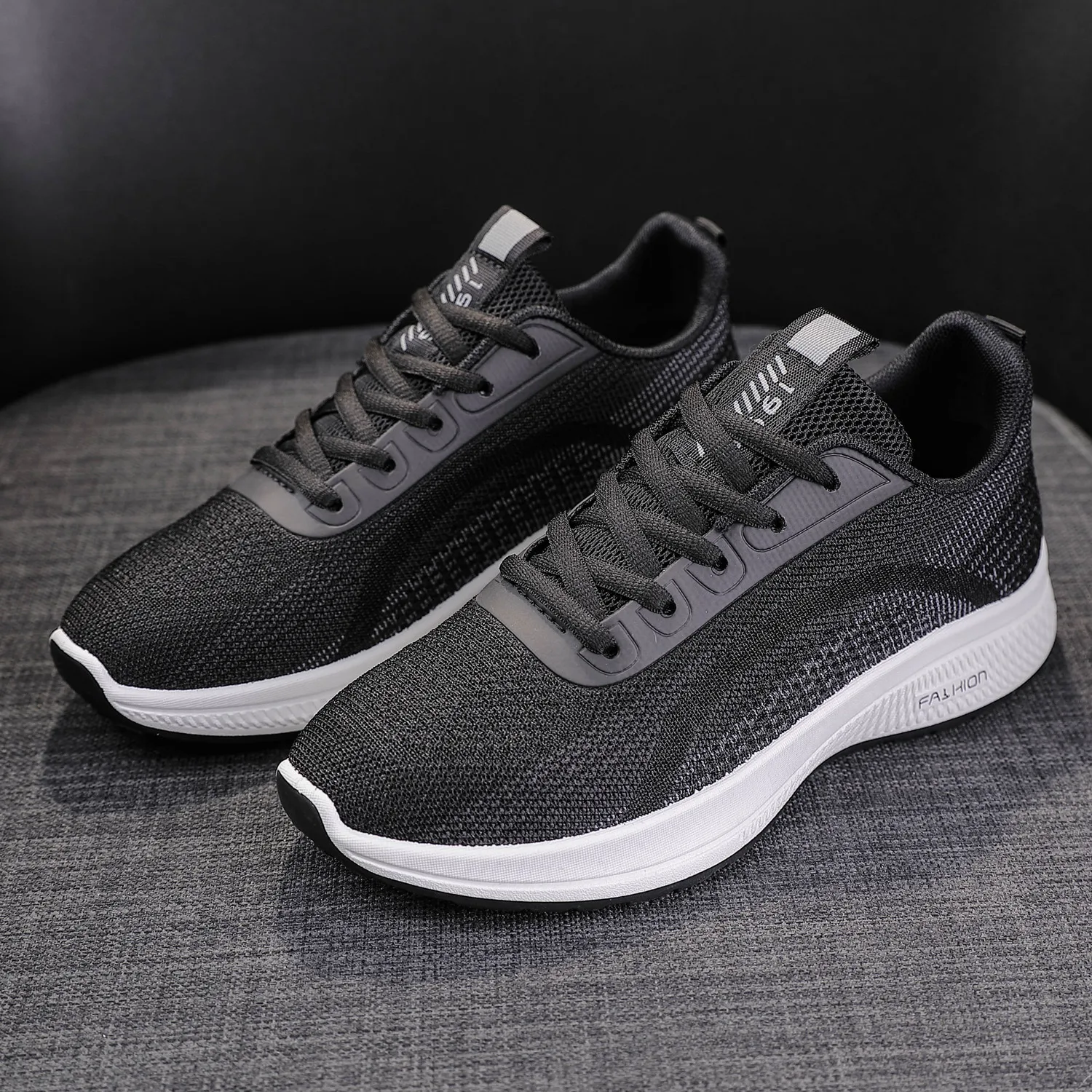 Wholesale Hard-Wearing Walking Soft sole Breathable Casual Sneakers women Running Shoes