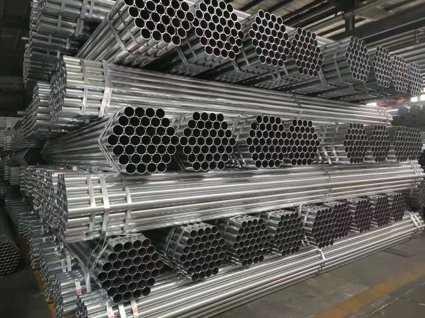 galvanized steel pipes