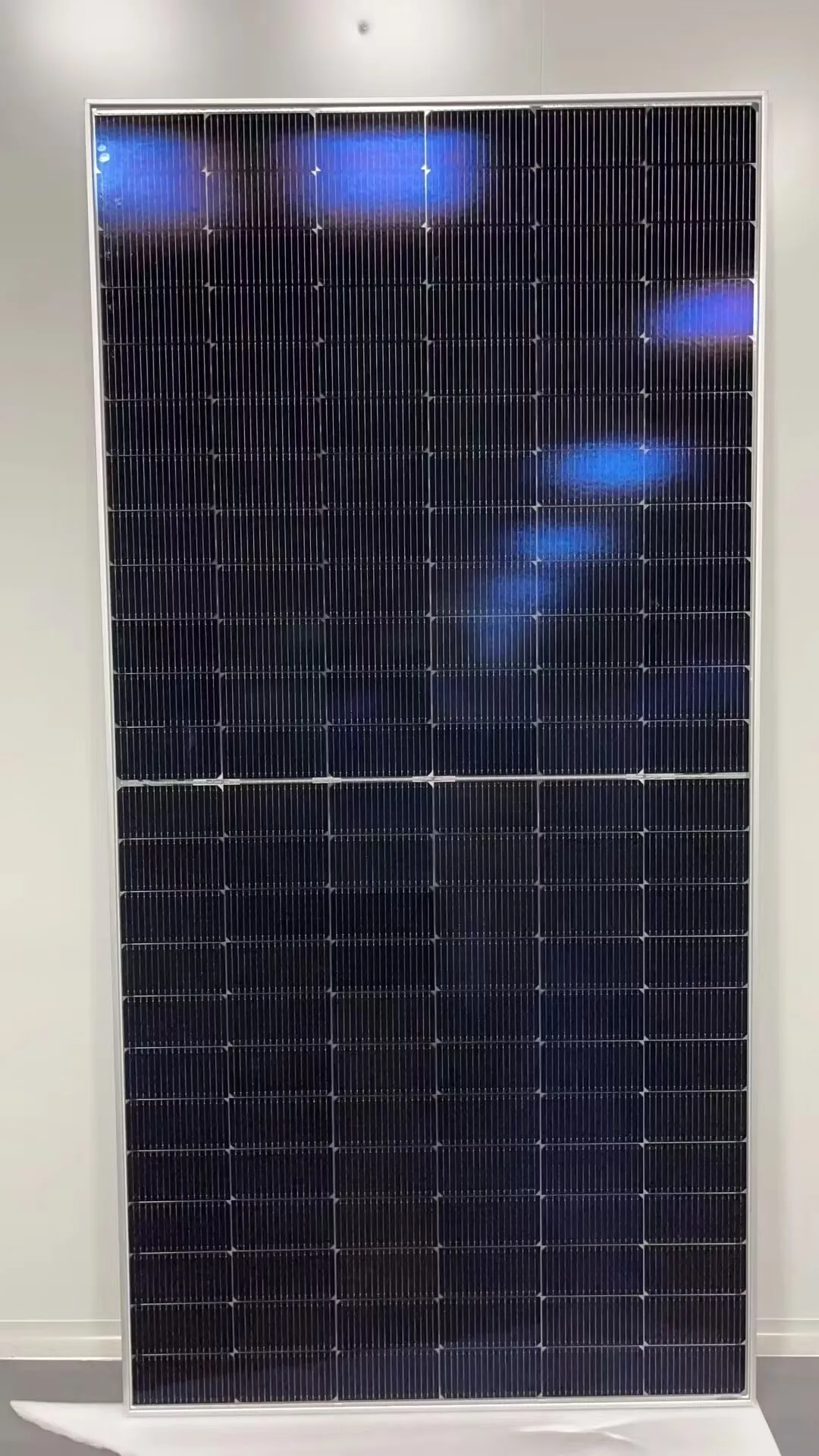 730 W Bifacial N-Type Solar Photovoltaic Panels for Half Cell Solar Panel System