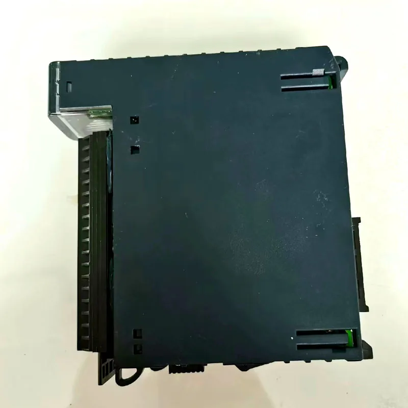 Japan Fanuc Power Supply IC694PWR321A  IC693ALG223C