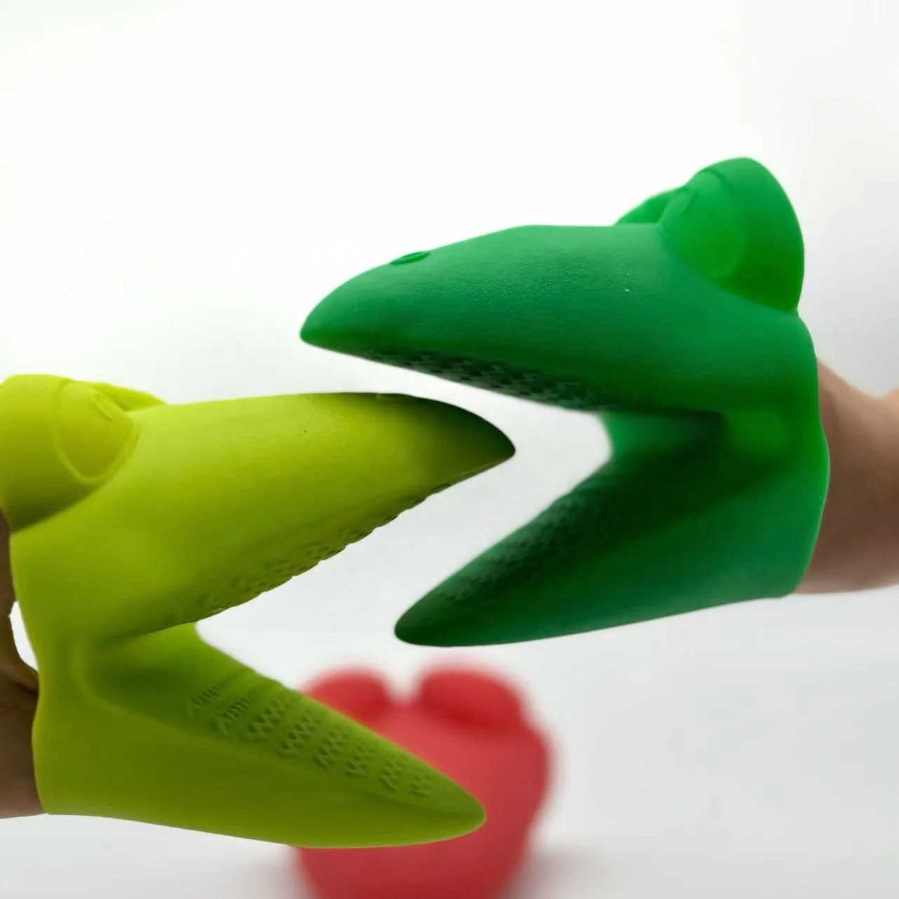 Printed Silicone Oven Mitts and Pot Holders Heat Resistant Cooking Gloves for Kitchen Baking supplier