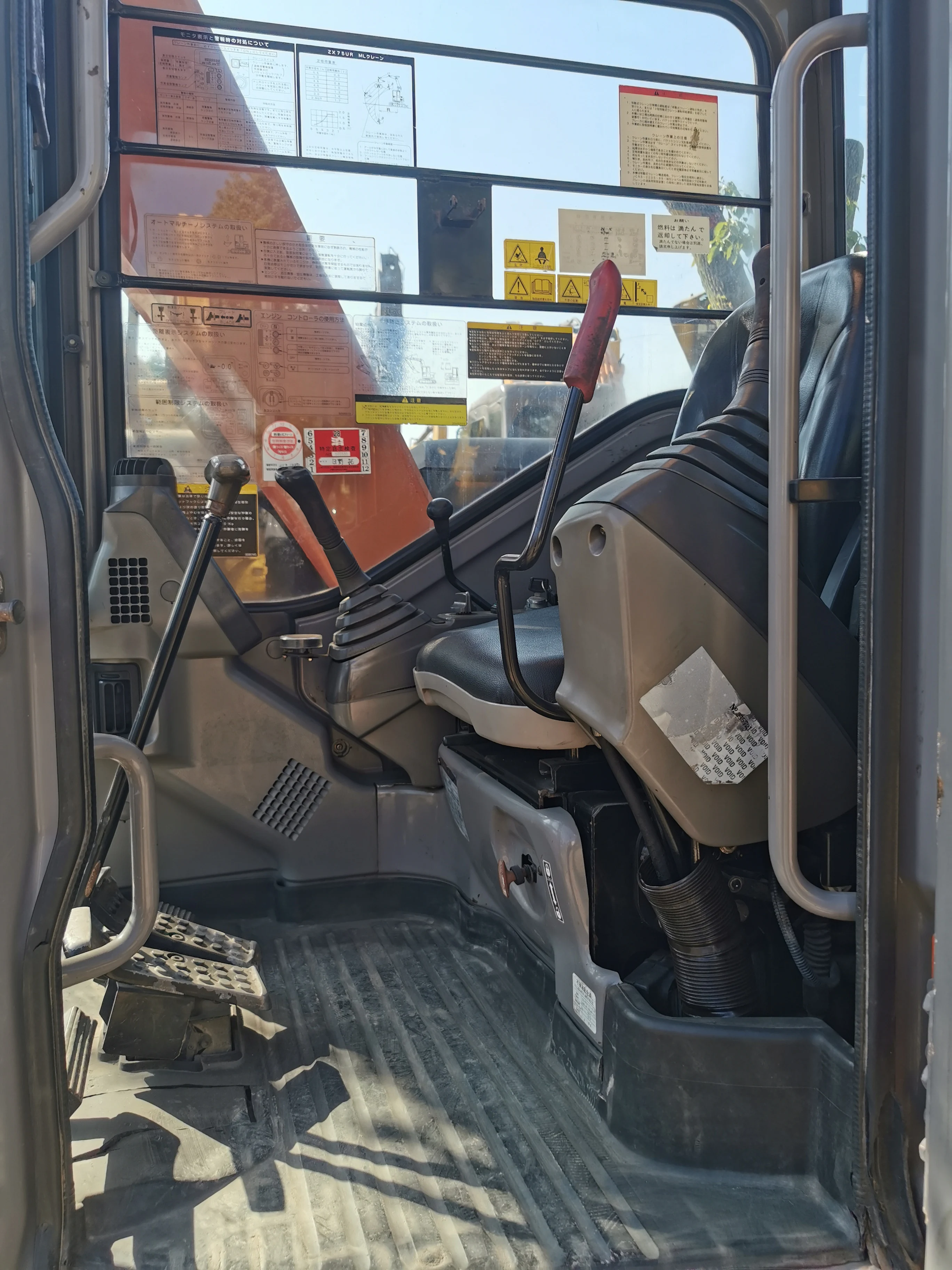 2019 Model Hitachi ZX75 Excavator 7.5 Ton with 2001-4000 Working Hours and Original Hydraulic Components