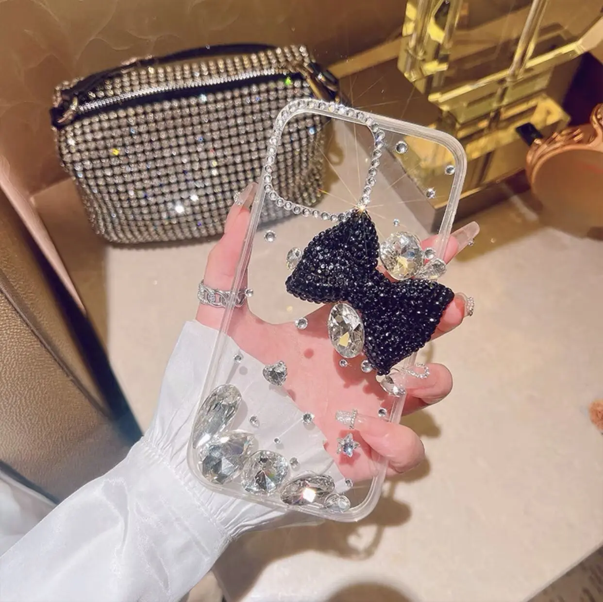 Luxury Diamond Bow Rhinestone Glitter Protective Cell Cover Phone Case for iPhone 15 14 12 11 pro max Samsung S24 S23 S22