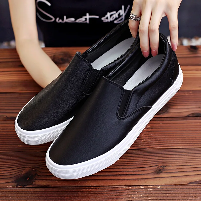 2024 Couple's Leather Board Shoes Men's One Step Step Small White Men's Shoes Student Skateboarding Shoes Men's