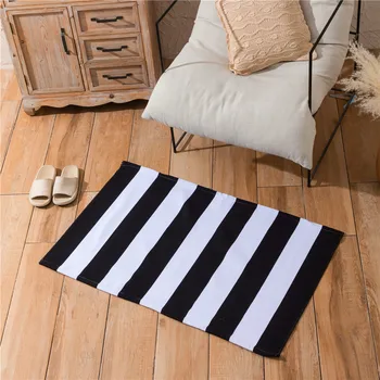 Wholesale customized printed striped non slip living room floor rug black and white woven carpet