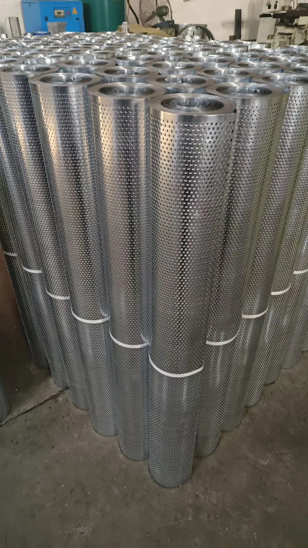 Building Facede Decorative Stainless Steel Small Hole Metal Wire Mesh