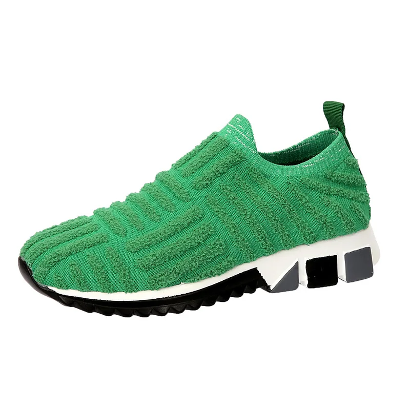 35-45 Spring New Oversized women's sports shoes Breathable casual shoes Corduroy women's shoes