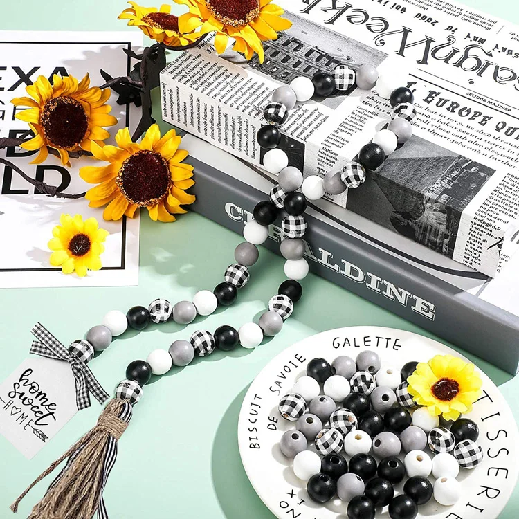 Hot sell black and white farmhouse wood bead garland with tassels