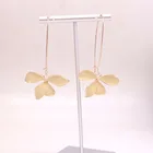 Natural Earring 2021 Hot Sale Rose Gold Plated 4 Petal Natural Enamel Flower Wire Earring