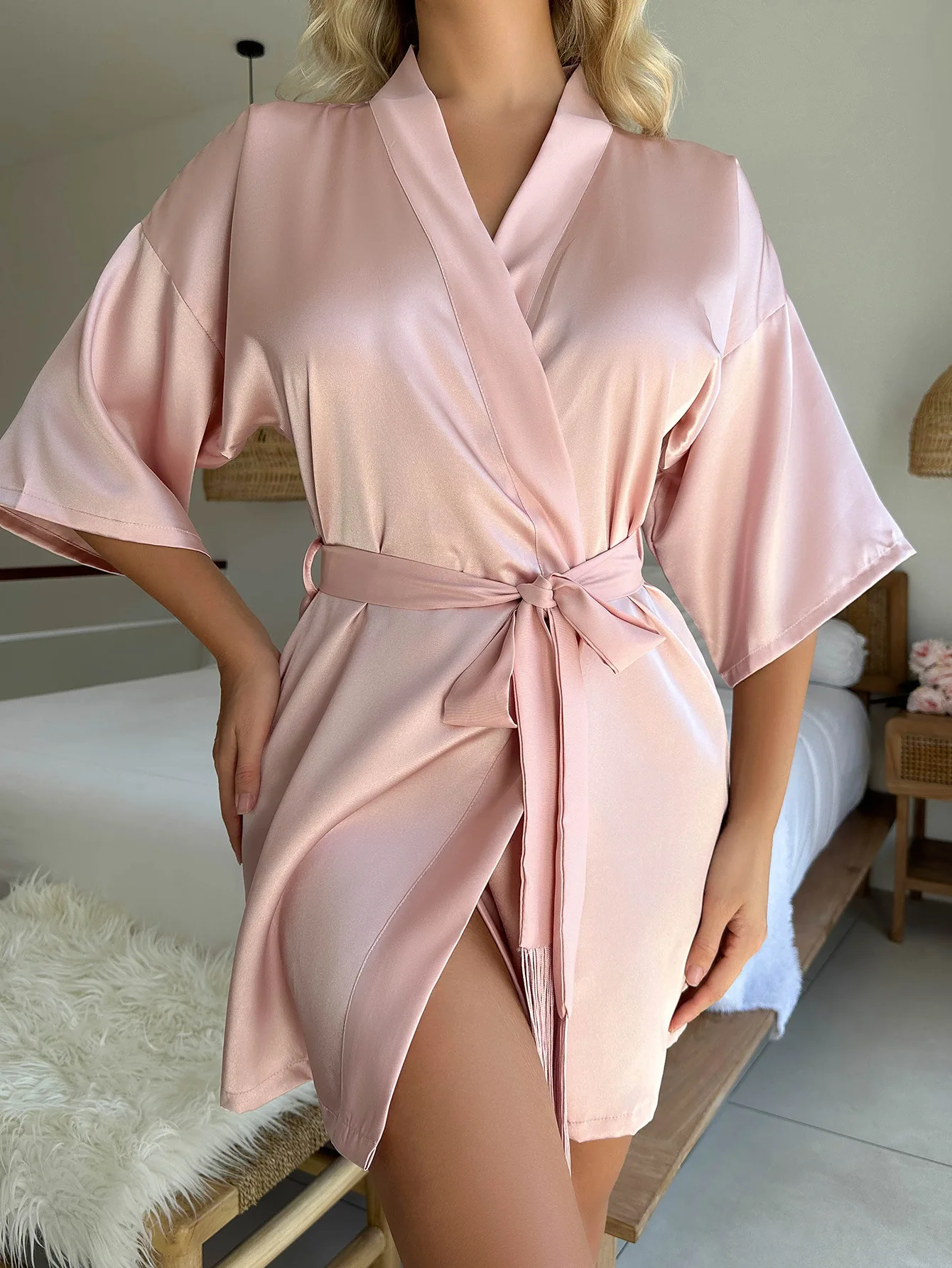 European American Style Summer Bathrobe for Women Elastic Waist Satin Nightgown Tassels Short Cardigan Front Sexy Half Sleeves
