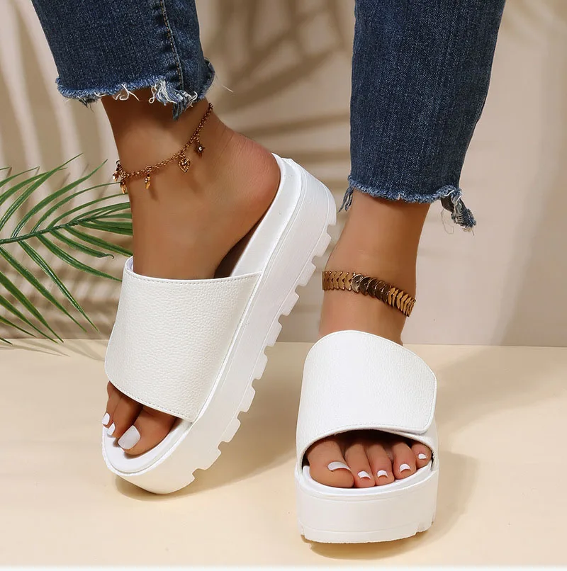 WOMEN SANDAL (2).jpg