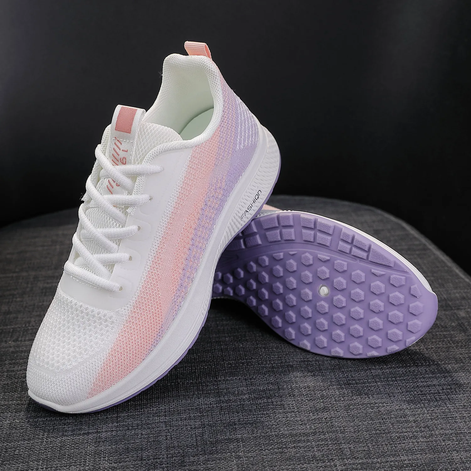Wholesale Hard-Wearing Walking Soft sole Breathable Casual Sneakers women Running Shoes