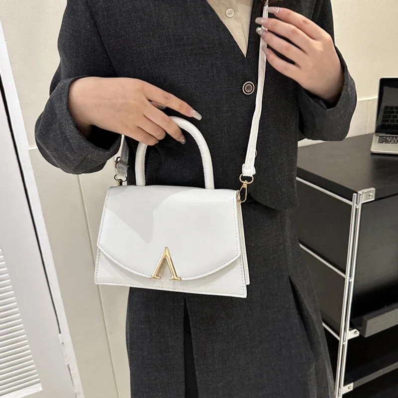 Trending Ladies Elegant PU Leather Designer Messenger Bag Tote Purses Luxury Branded Shoulder Bags for Women
