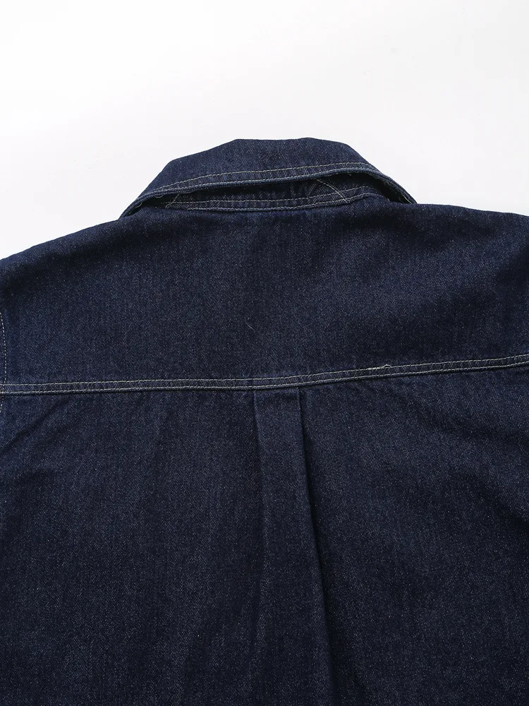 2024 Spring New Women's Turn Down Collar Denim Blue Color Casual Fashion Denim Short Shirt Jacket details