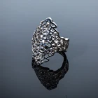Ring 2021 Fashion Hot Sale Popular Filigree Band Crystal Rhinestone Zinc Alloy Rhodium Plating Ring Jewelry For Women