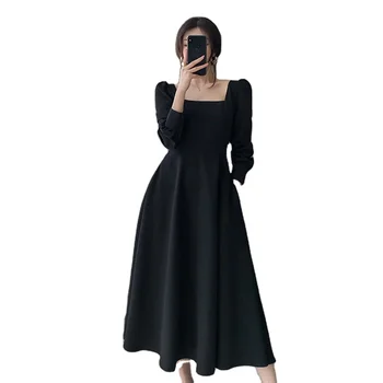 Square neck French Hepburn style dress autumn new long skirt waist thin little black dress with long sleeves