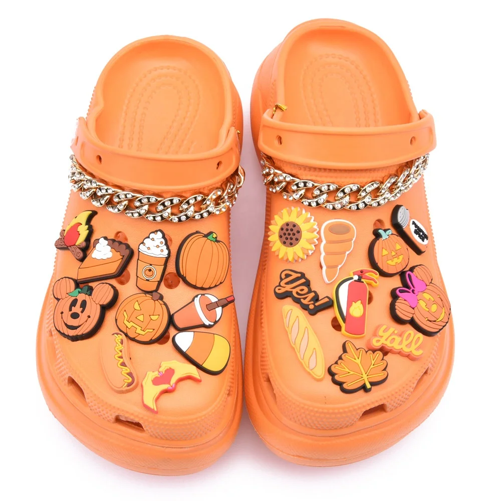 2022 Cheap Customizable Logo Fashion fall  PVC Shoes charms With  For Clog Shoes Sandal