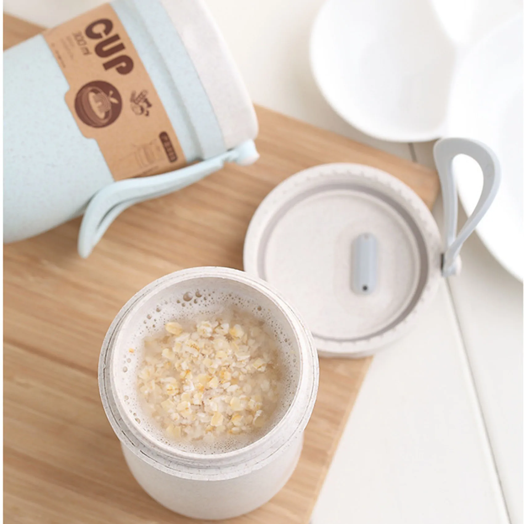 2023 Hot sell Kitchen accessories Wheat Straw Cup Travel Mug 300ml Reusable Coffee Cup With spoon Lid Portable breakfast cup
