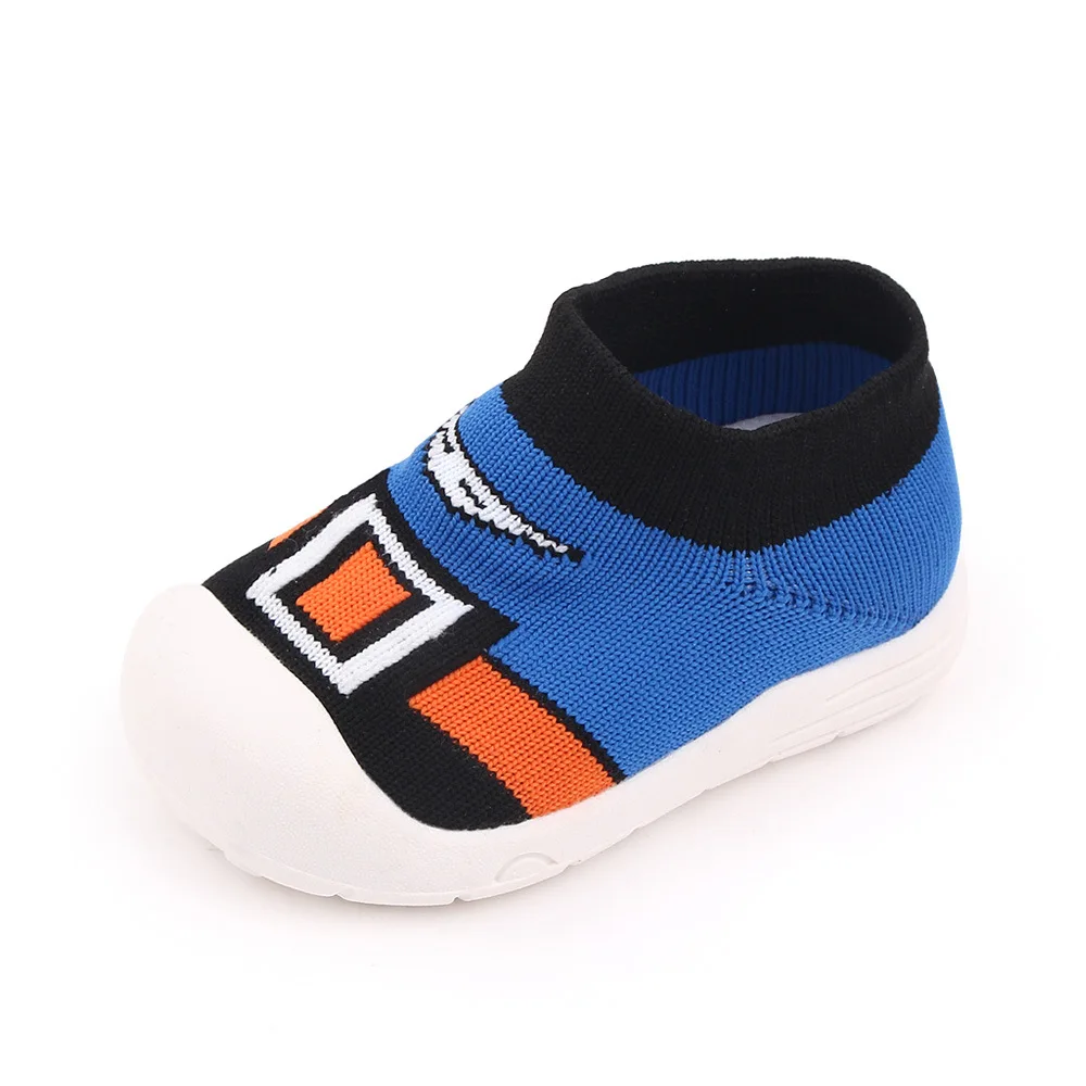 Boys and Girls Soft-Sole Flying Knitting Shoes Non-Slip Breathable for Leisure Sports for Walking in Autumn details