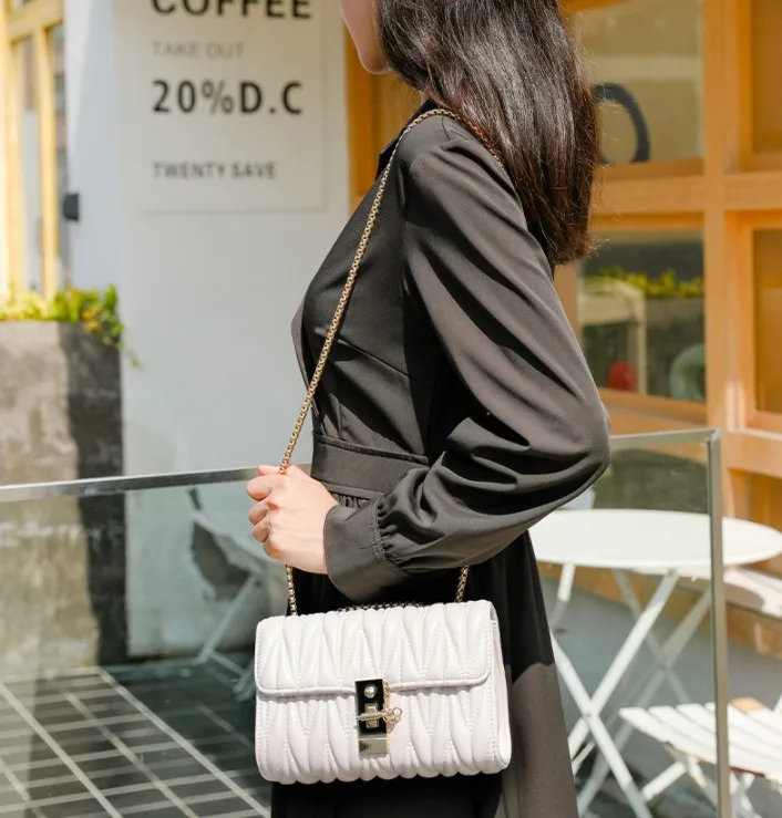 Monederos y bolsos de diseñador de marca de lujo para mujer, cuero, bolso de cadena, bolsos de mano 24 He06edfa313c4419e8b160a62e5518976C