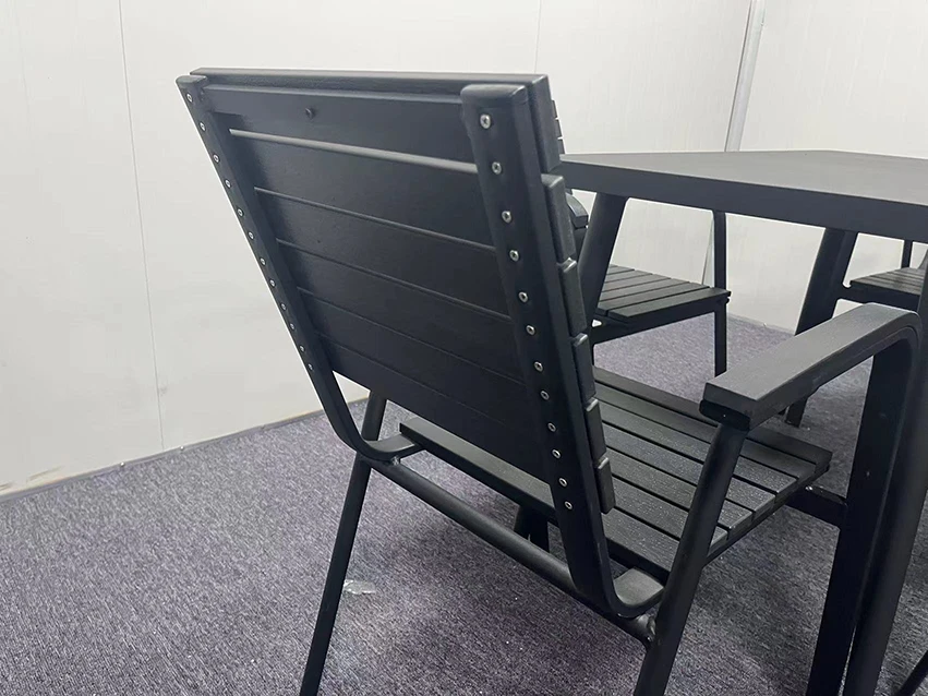 Custom Modern Metal Out Door Table and Chairs Steel Table  Aluminum Chairs Outdoor Furniture Patio Dinning Table Patio Furniture