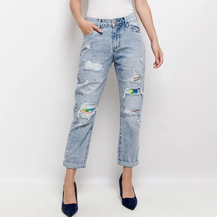 ripped jeans with sequins