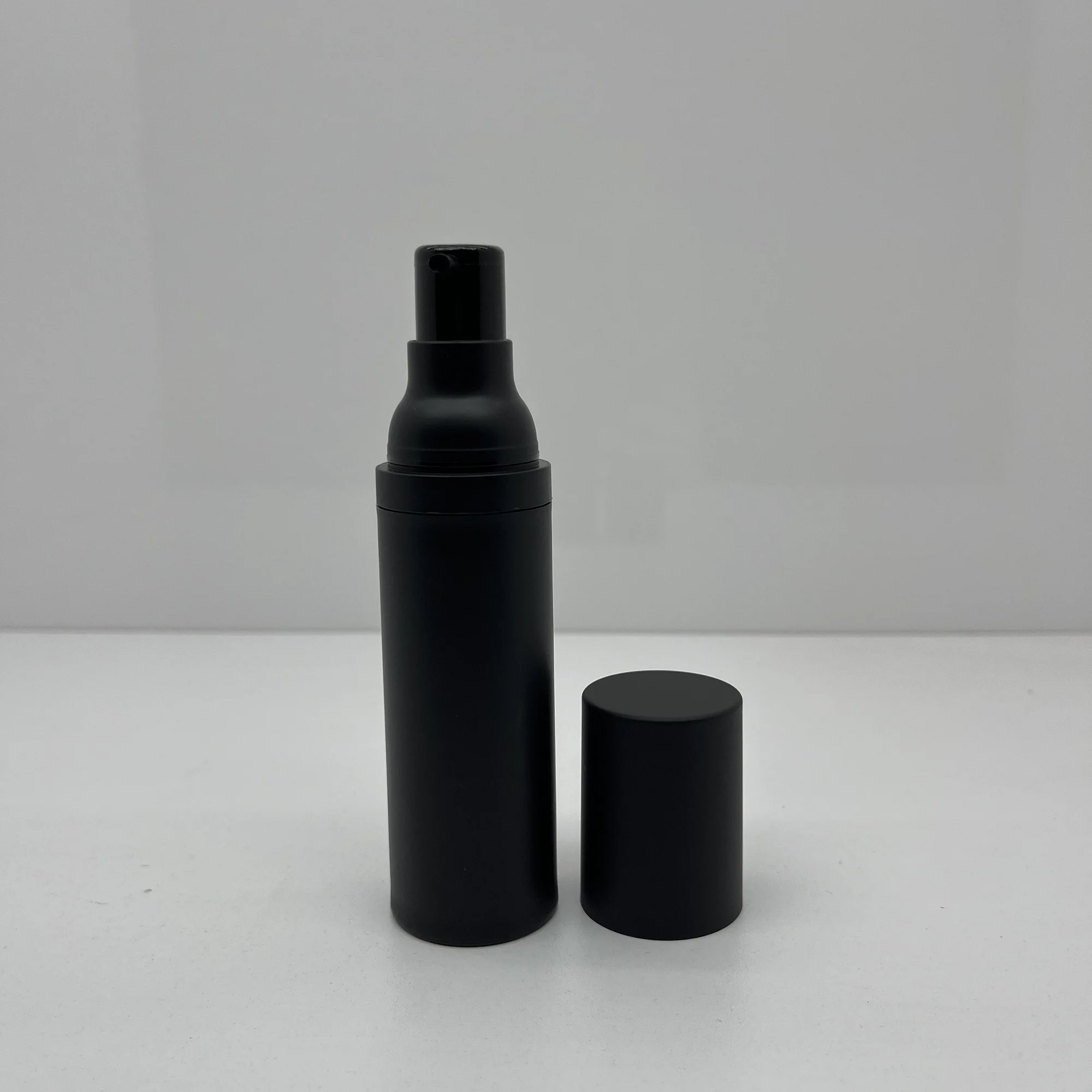 50ml hot sale plastic vacuum bottle frosted black lotion bottle cosmetic hydrating spray bottle-26