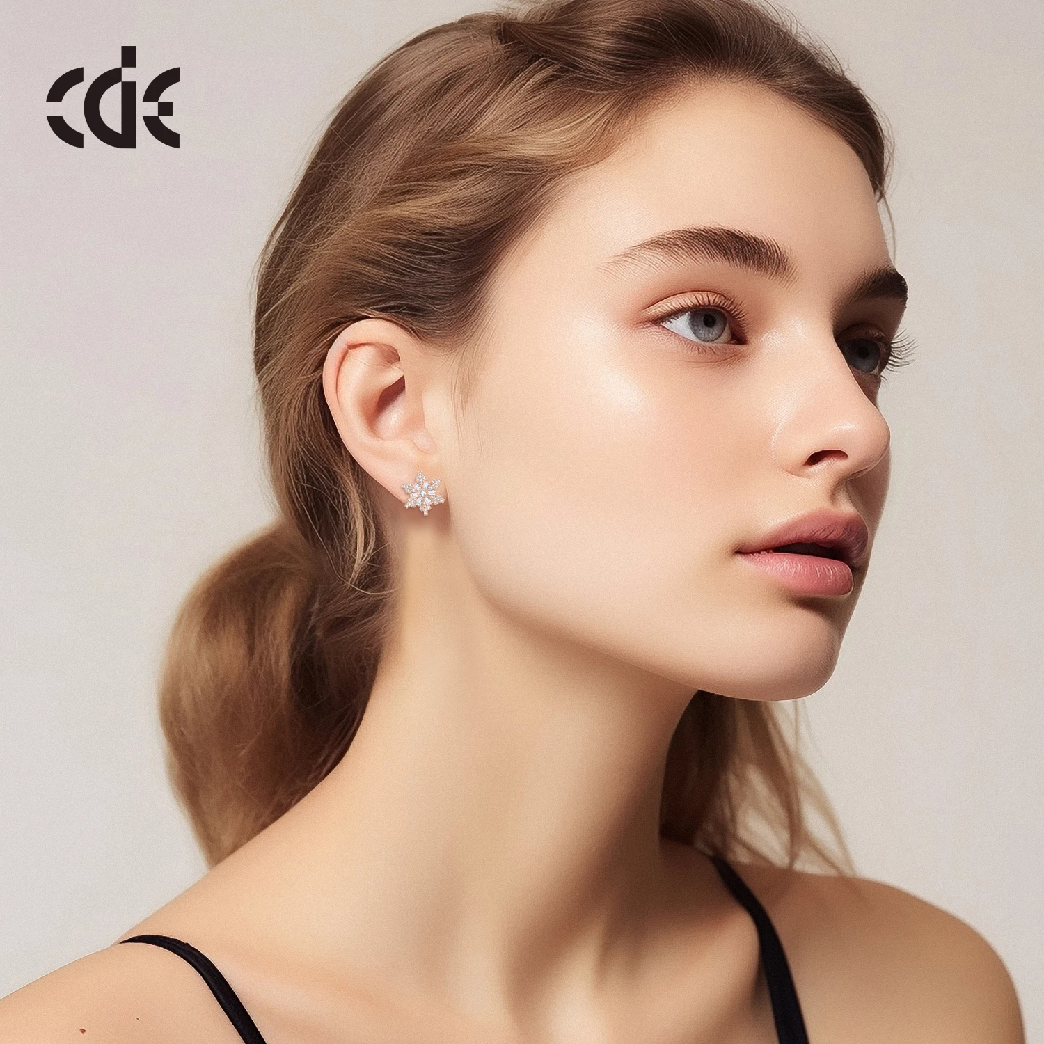 CDE Z16386 Fine 925  Sterling Silver Jewelry Zircon Snow Earrings Wholesale Rose Gold Plated Stud Earring Christmas Earring