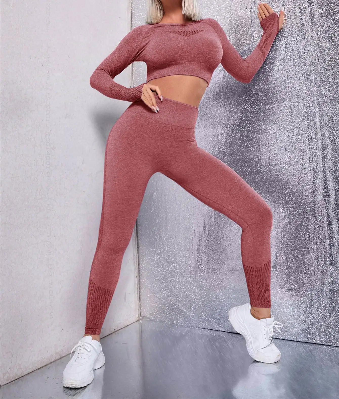 New Arrival Seamless Activewear Sportswear Women's Yoga Set Custom Logo Workout Clothing Plus Size Seamless Gym Fitness Sets