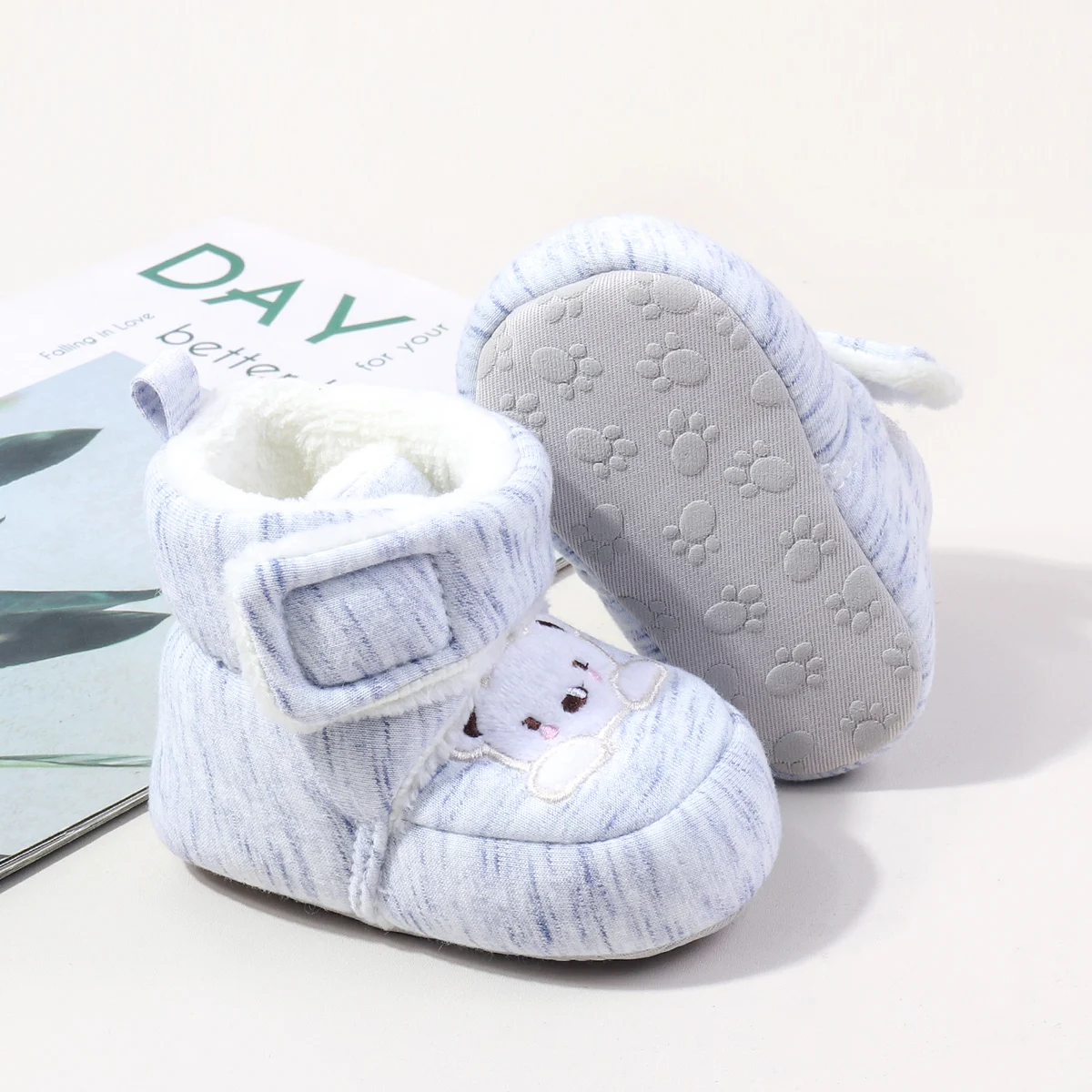 New Design Baby Winter Shoes Plush Thickened Infant Shoes Soft Soles Safety Warm Cozy Toddler Shoes manufacture
