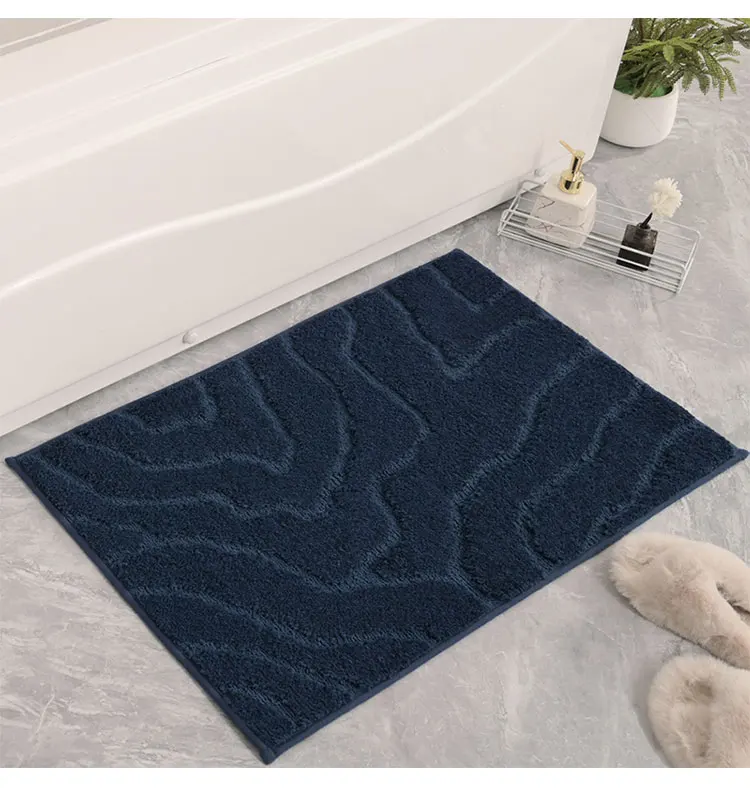 Bathroom Carpets Shaggy Soft Nonslip Floor Carpets Non-Slip Bath Floor Mat Microfiber Flocked Bath Mat supplier