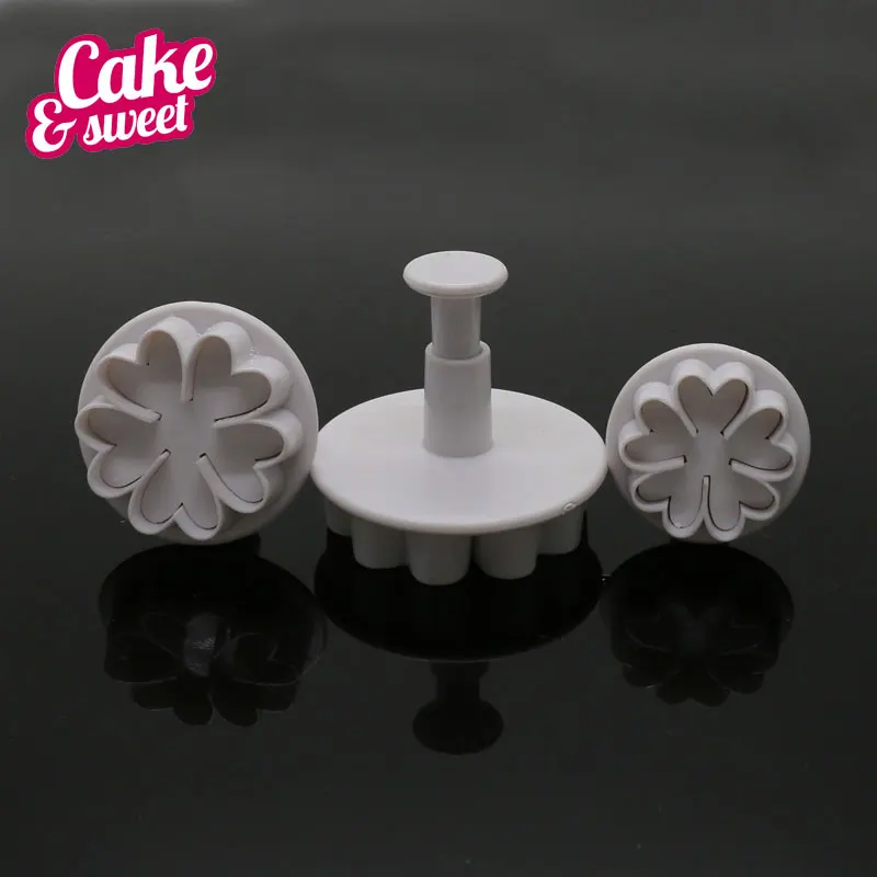 Food grade plastic baking tools set flower shape cookie and fondant cutters mold