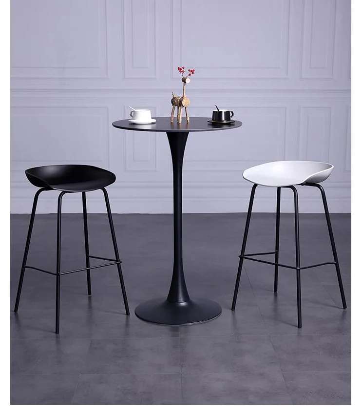 Wholesale New High Quality Cafe Commercial Furniture Fashion Metal Leisure Bar Chair Industrial Style High Bar Chairs for Dining