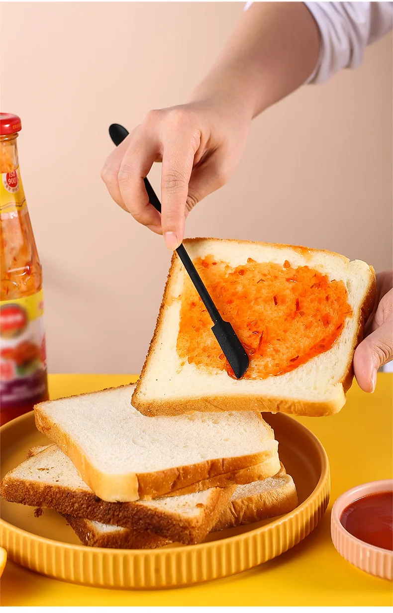 Mini Double-Headed Silicone Spatula Spoon Double-Headed Pointed Spatula for Bread Jam Cosmetic Bottle Inner Wall Pastry Tool supplier